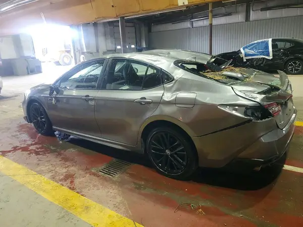 4T1DAACK3SU609513 2025 TOYOTA CAMRY - Image 2