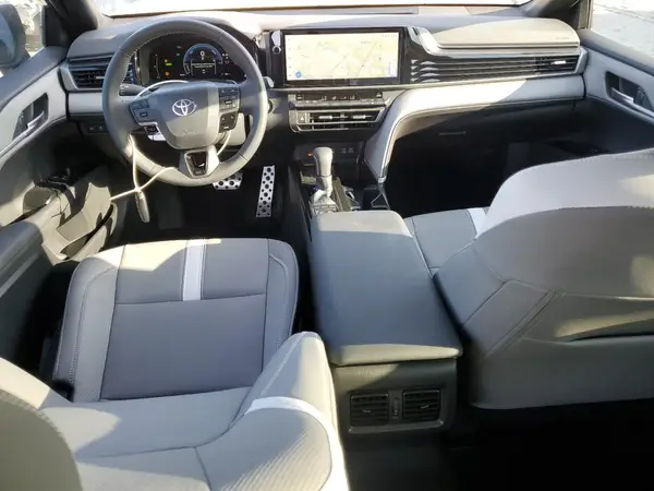 4T1DAACK3SU612752 2025 TOYOTA CAMRY - Image 8