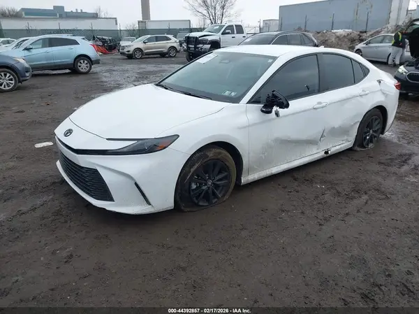 4T1DAACK3SU612864 2025 TOYOTA CAMRY - Image 2