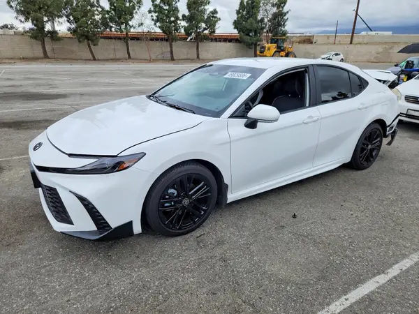 4T1DAACK3SU614789 2025 TOYOTA CAMRY - Image 1