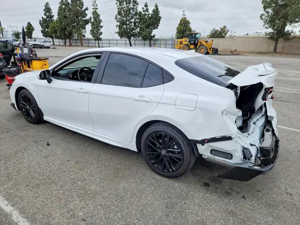 4T1DAACK3SU614789 2025 TOYOTA CAMRY - Image 2