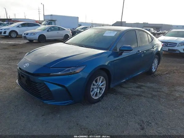 4T1DAACK3SU616557 2025 TOYOTA CAMRY - Image 2