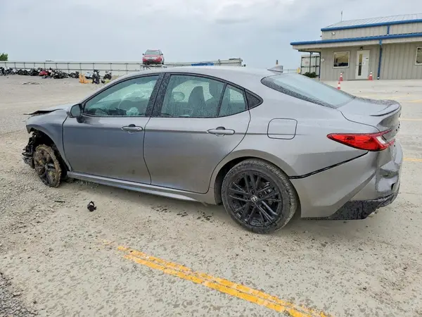 4T1DAACK3SU619409 2025 TOYOTA CAMRY - Image 2