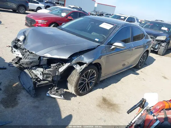 4T1DAACK3SU621712 2025 TOYOTA CAMRY - Image 2