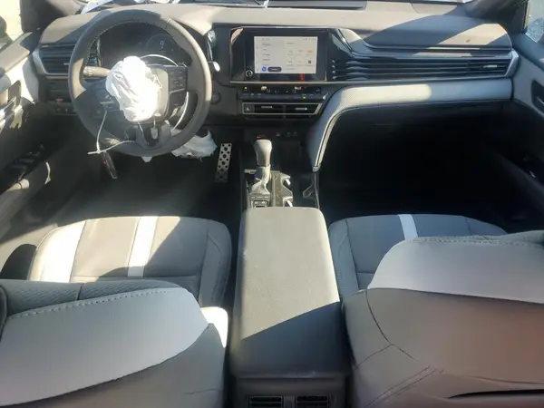 4T1DAACK3SU623458 2025 TOYOTA CAMRY - Image 8