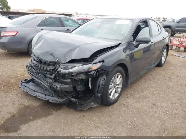 4T1DAACK3SU626635 2025 TOYOTA CAMRY - Image 2