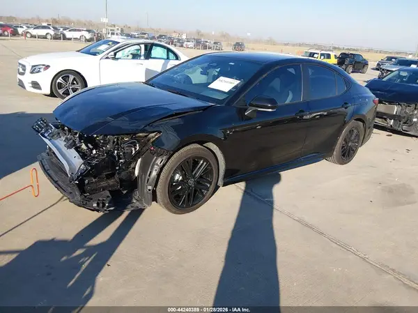 4T1DAACK3SU627039 2025 TOYOTA CAMRY - Image 2