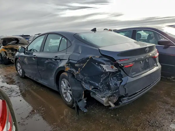 4T1DAACK3SU632032 2025 TOYOTA CAMRY - Image 2