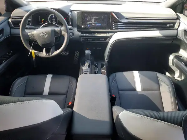 4T1DAACK3SU634962 2025 TOYOTA CAMRY - Image 8