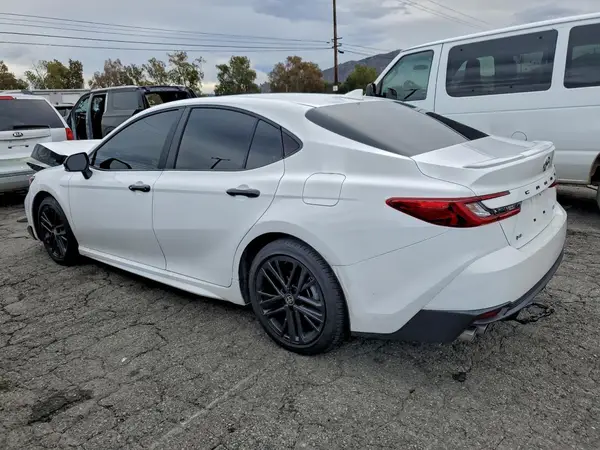 4T1DAACK3SU636677 2025 TOYOTA CAMRY - Image 2