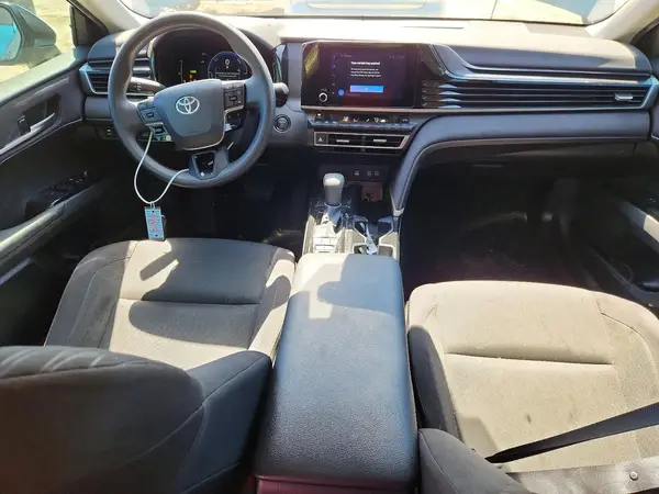 4T1DAACK3SU638073 2025 TOYOTA CAMRY - Image 8