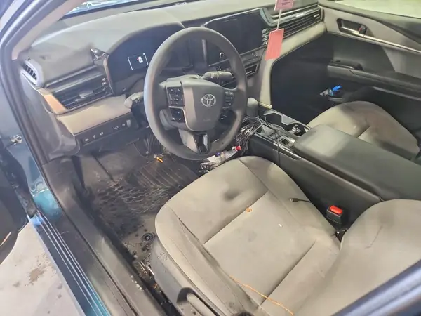 4T1DAACK3SU639353 2025 TOYOTA CAMRY - Image 8