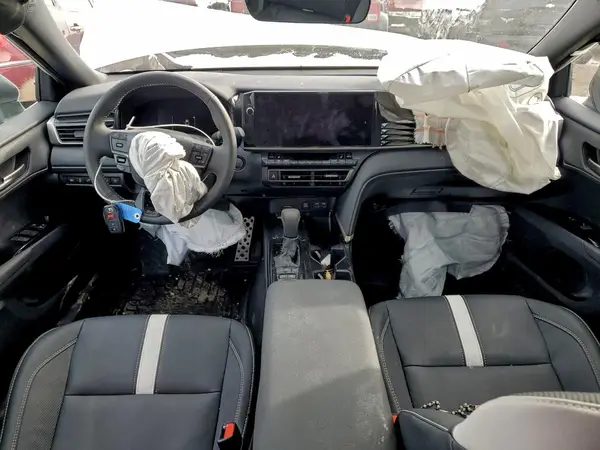 4T1DAACK3SU640793 2025 TOYOTA CAMRY - Image 8