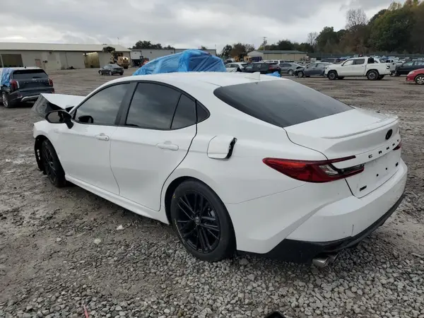 4T1DAACK3SU646979 2025 TOYOTA CAMRY - Image 2