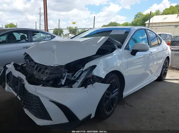 4T1DAACK3SU648781 2025 TOYOTA CAMRY - Image 2