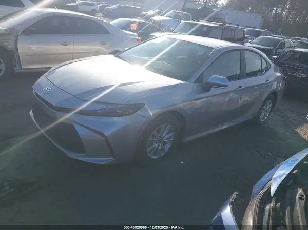 4T1DAACK3TU210957 2026 TOYOTA CAMRY - Image 2