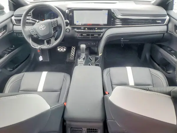4T1DAACK3TU212384 2026 TOYOTA CAMRY - Image 8