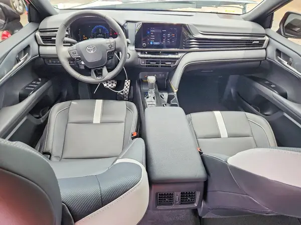 4T1DAACK3TU214443 2026 TOYOTA CAMRY - Image 8