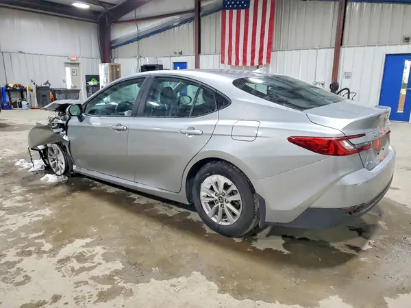 4T1DAACK3TU218184 2026 TOYOTA CAMRY - Image 2