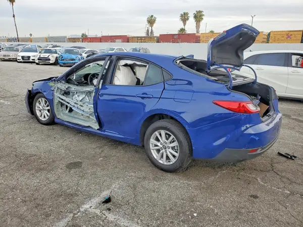 4T1DAACK3TU226074 2026 TOYOTA CAMRY - Image 2