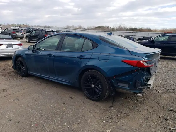 4T1DAACK3TU659605 2026 TOYOTA CAMRY - Image 2