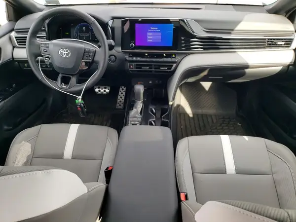 4T1DAACK3TU659605 2026 TOYOTA CAMRY - Image 8