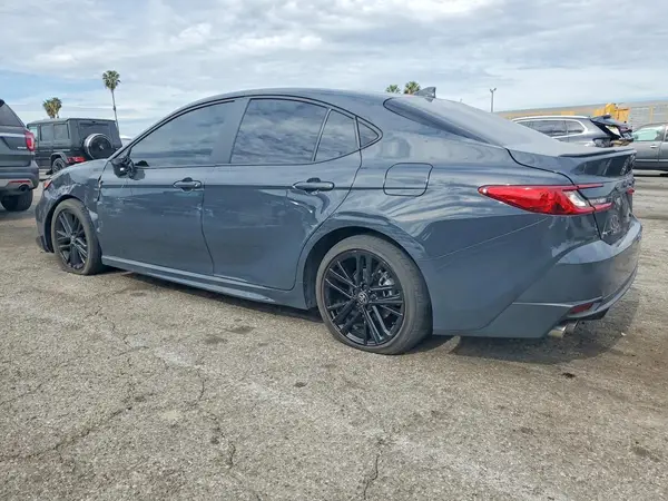 4T1DAACK3TU661547 2026 TOYOTA CAMRY - Image 2