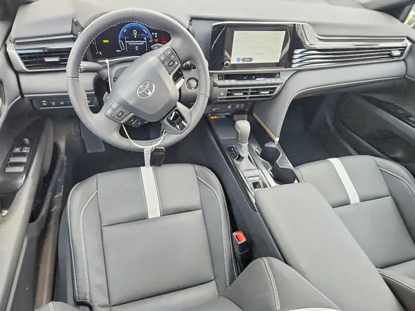 4T1DAACK3TU667543 2026 TOYOTA CAMRY - Image 8