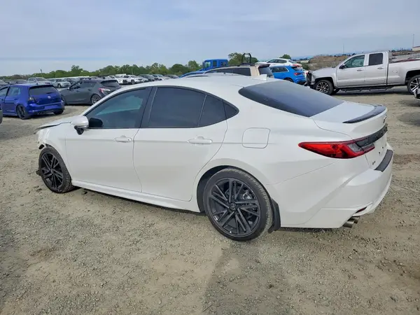 4T1DAACK4SU005582 2025 TOYOTA CAMRY - Image 2