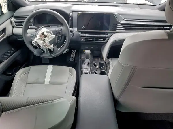 4T1DAACK4SU011687 2025 TOYOTA CAMRY - Image 8