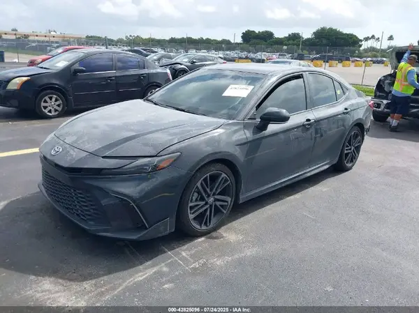 4T1DAACK4SU015917 2025 TOYOTA CAMRY - Image 2