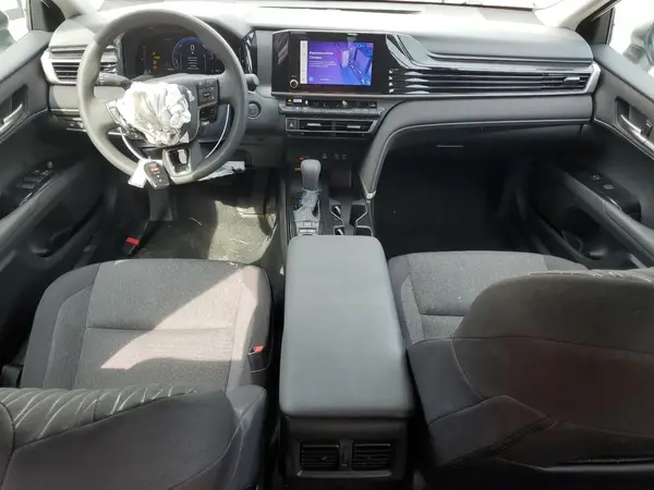 4T1DAACK4SU017165 2025 TOYOTA CAMRY - Image 8
