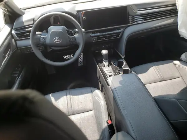 4T1DAACK4SU021040 2025 TOYOTA CAMRY - Image 8