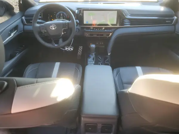 4T1DAACK4SU021247 2025 TOYOTA CAMRY - Image 8