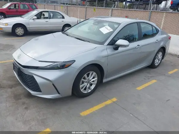 4T1DAACK4SU023211 2025 TOYOTA CAMRY - Image 2