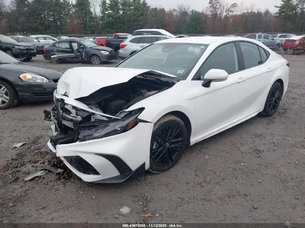 4T1DAACK4SU024164 2025 TOYOTA CAMRY - Image 2