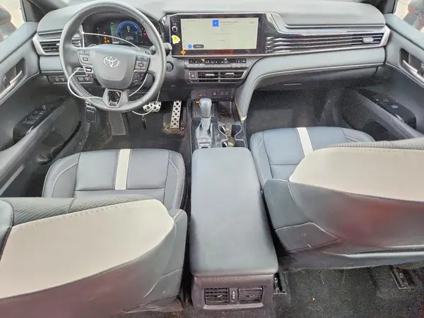 4T1DAACK4SU025153 2025 TOYOTA CAMRY - Image 8