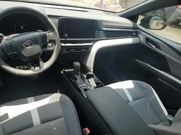 4T1DAACK4SU031812 2025 TOYOTA CAMRY - Image 8