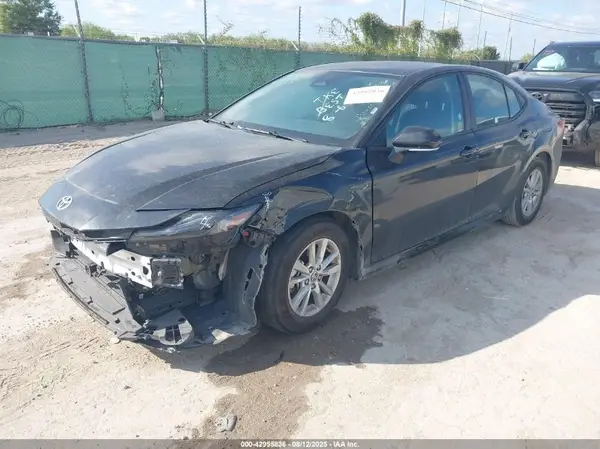 4T1DAACK4SU032801 2025 TOYOTA CAMRY - Image 2