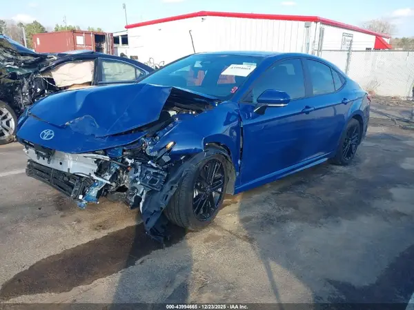 4T1DAACK4SU034614 2025 TOYOTA CAMRY - Image 2