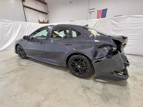 4T1DAACK4SU034693 2025 TOYOTA CAMRY - Image 2
