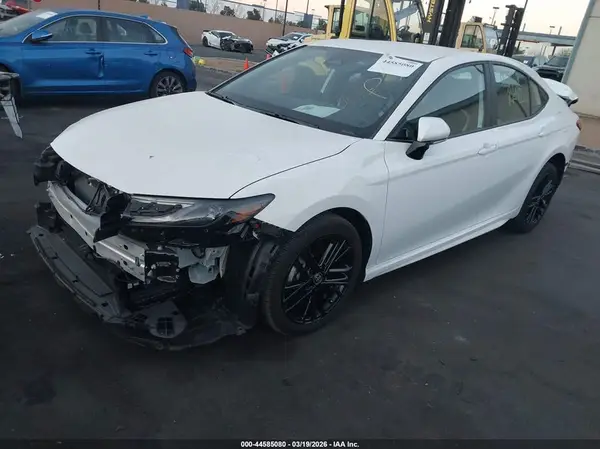 4T1DAACK4SU035097 2025 TOYOTA CAMRY - Image 2
