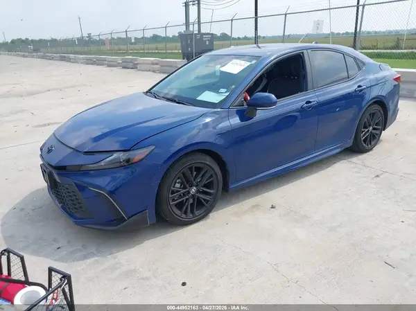 4T1DAACK4SU037741 2025 TOYOTA CAMRY - Image 2