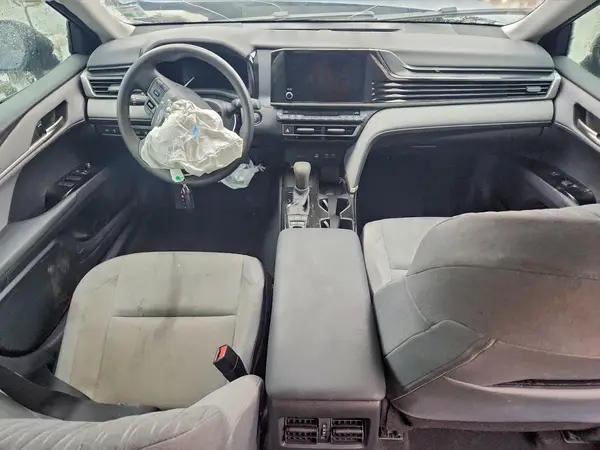 4T1DAACK4SU039800 2025 TOYOTA CAMRY - Image 8