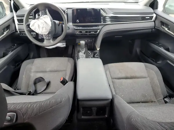 4T1DAACK4SU040199 2025 TOYOTA CAMRY - Image 8