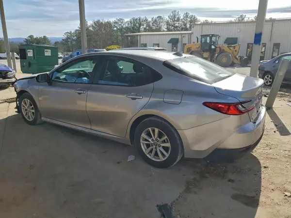 4T1DAACK4SU045595 2025 TOYOTA CAMRY - Image 2