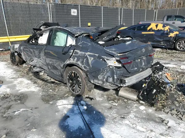 4T1DAACK4SU046049 2025 TOYOTA CAMRY - Image 2