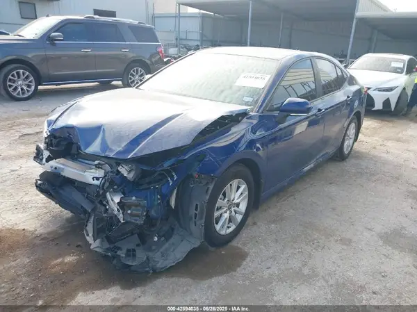 4T1DAACK4SU059464 2025 TOYOTA CAMRY - Image 2