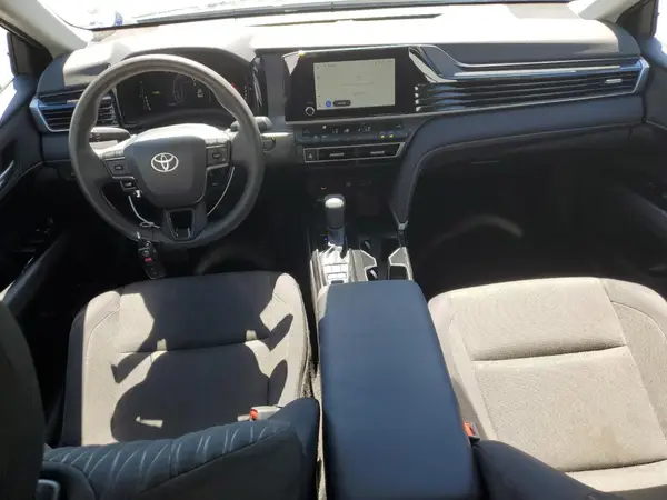 4T1DAACK4SU060100 2025 TOYOTA CAMRY - Image 8