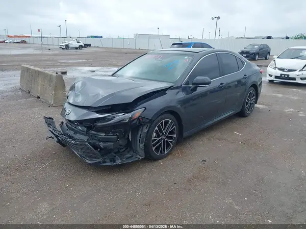 4T1DAACK4SU067094 2025 TOYOTA CAMRY - Image 2